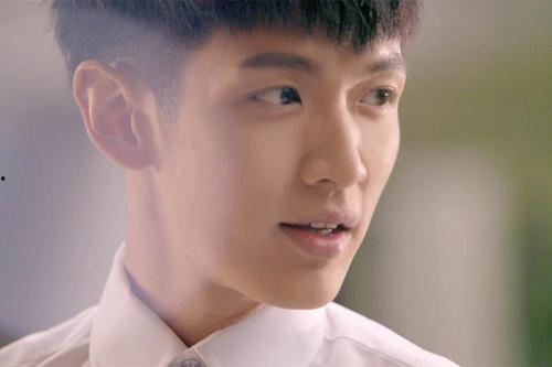 娱乐吃瓜你我她,吃瓜你我她，揭秘幕后故事  第2张